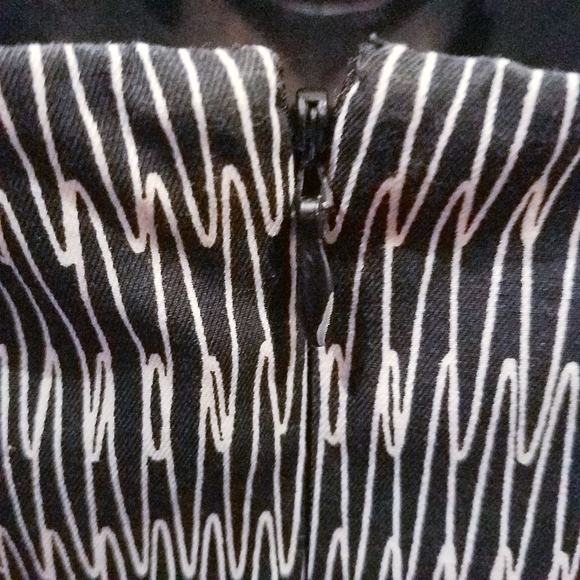 Kate Spade Saturday Skater Print with Pocket Dress - Picture 4 of 8